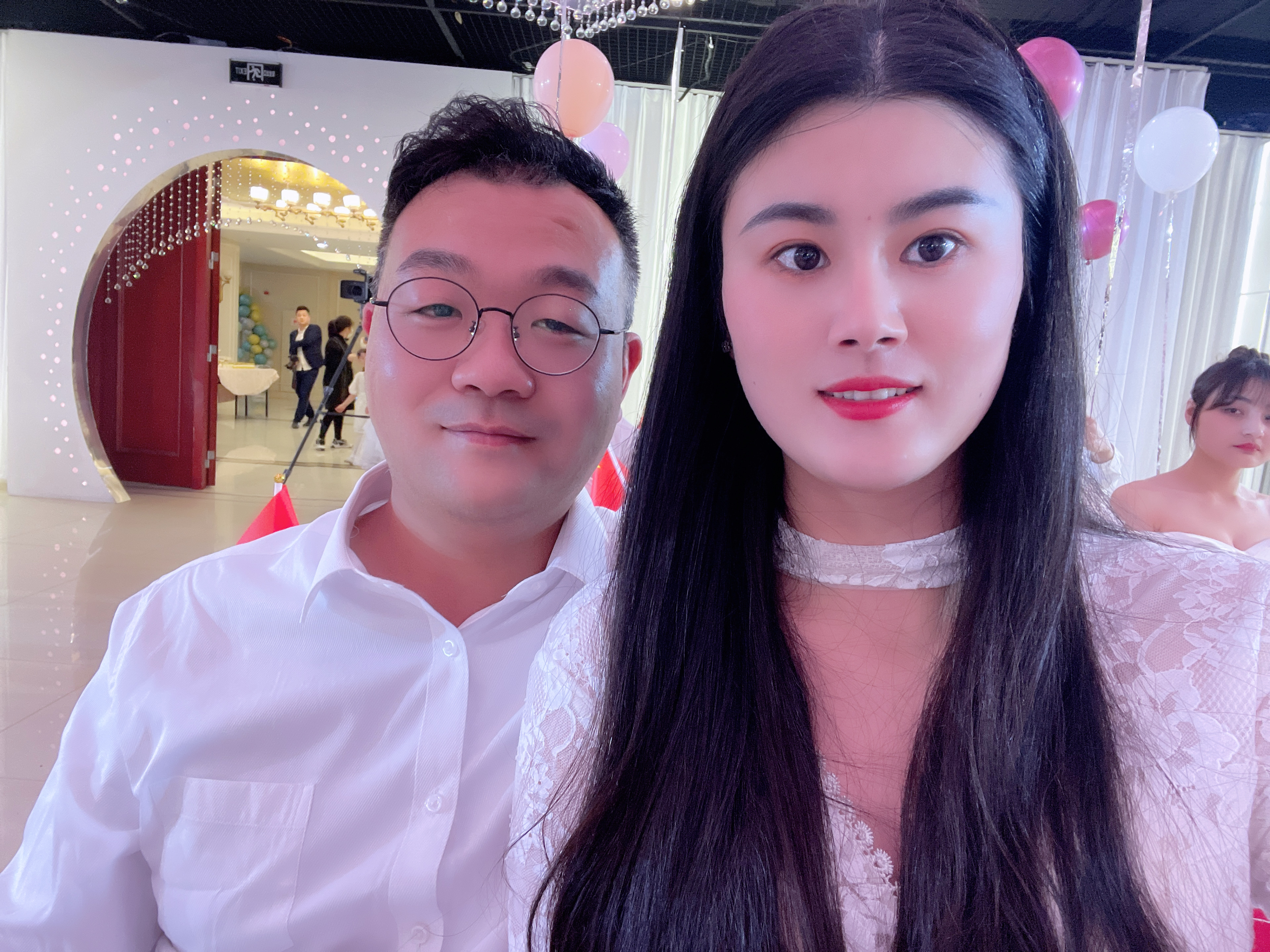 领结婚证咯
